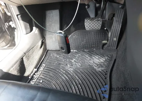 2015 Volkswagen Passat 2.0L Tdi Sel Premium from USA, damaged, VIN 1VWCV7A3XFC059044